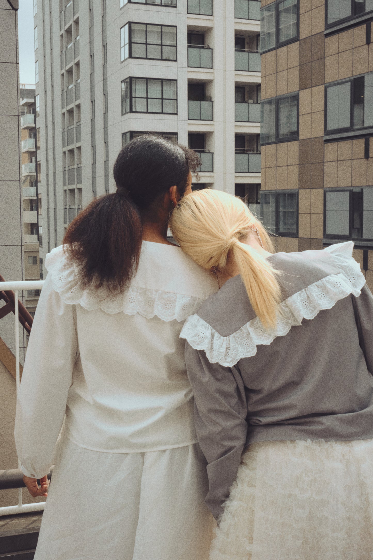 【HONEY MI HONEY】lace frill sailor collar blouse（レースセーラーカラーブラウス）